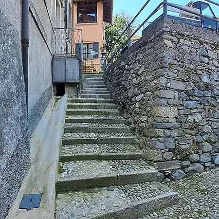 The Old Town House Apartment *